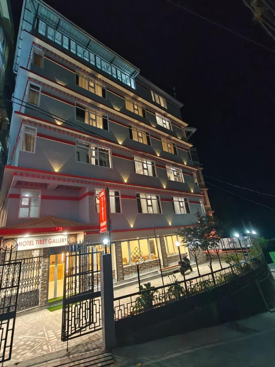 Hotel Tibet Gallery Gangtok Bagian luar foto